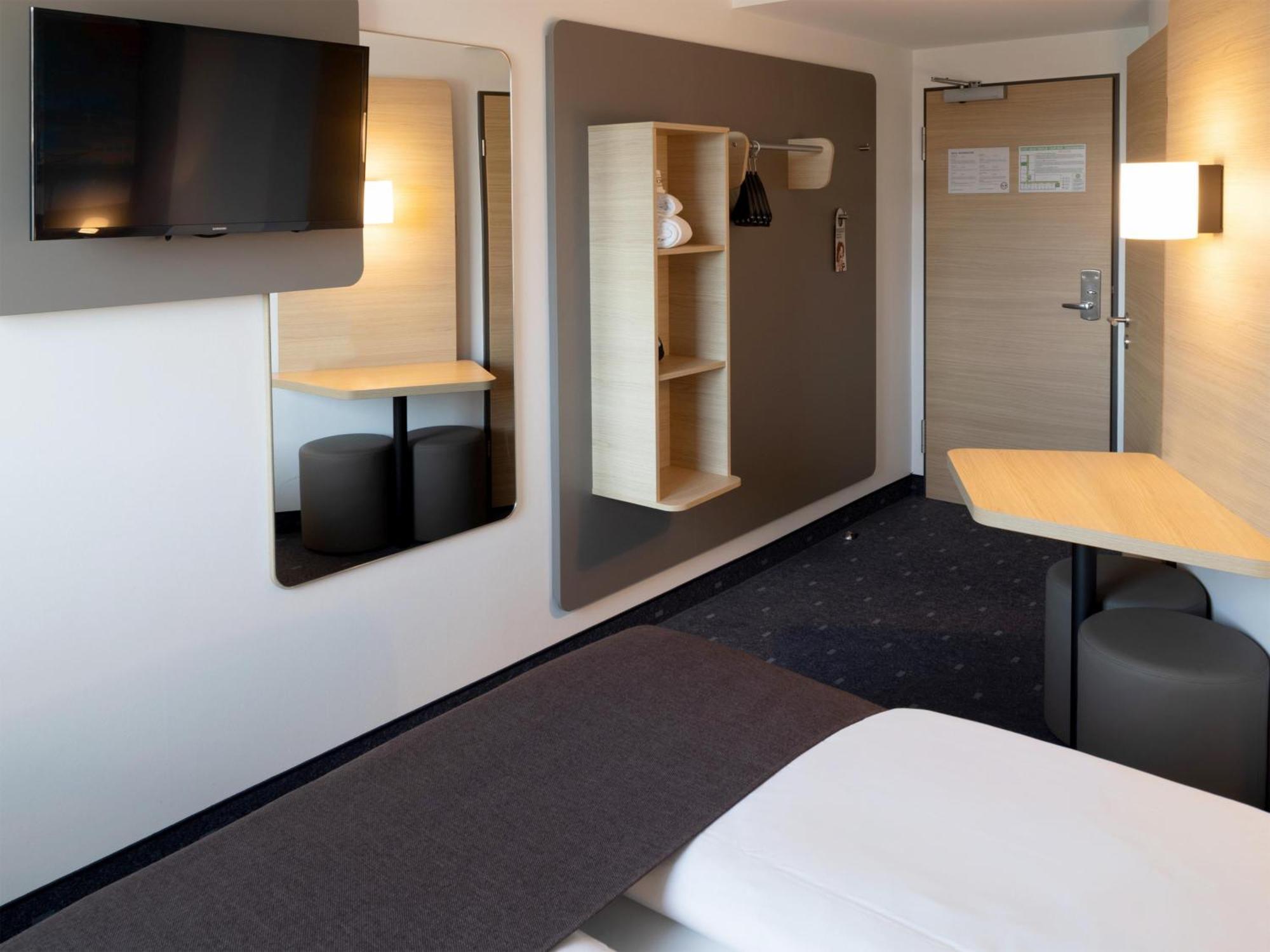 B&B Hotel Kiel-City Екстер'єр фото